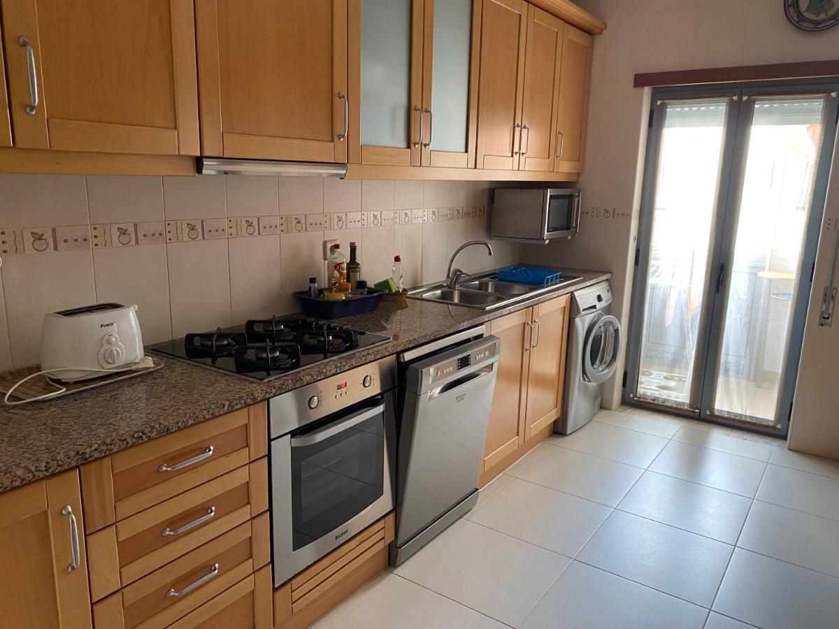 Superbe Appartement Proche De La Plage نازاريه المظهر الخارجي الصورة