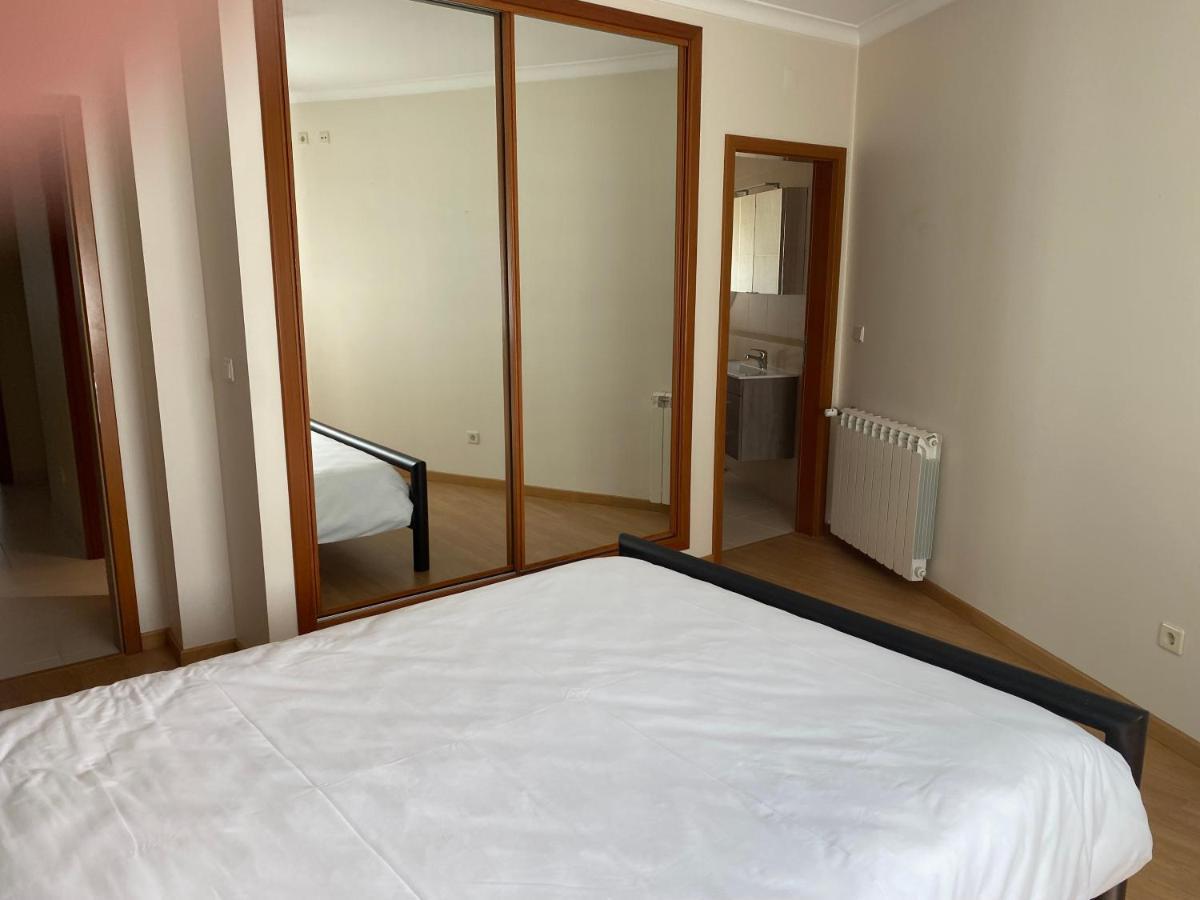 Superbe Appartement Proche De La Plage نازاريه المظهر الخارجي الصورة