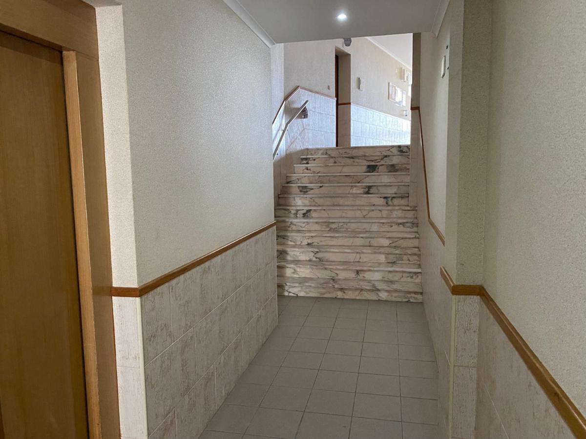 Superbe Appartement Proche De La Plage نازاريه المظهر الخارجي الصورة