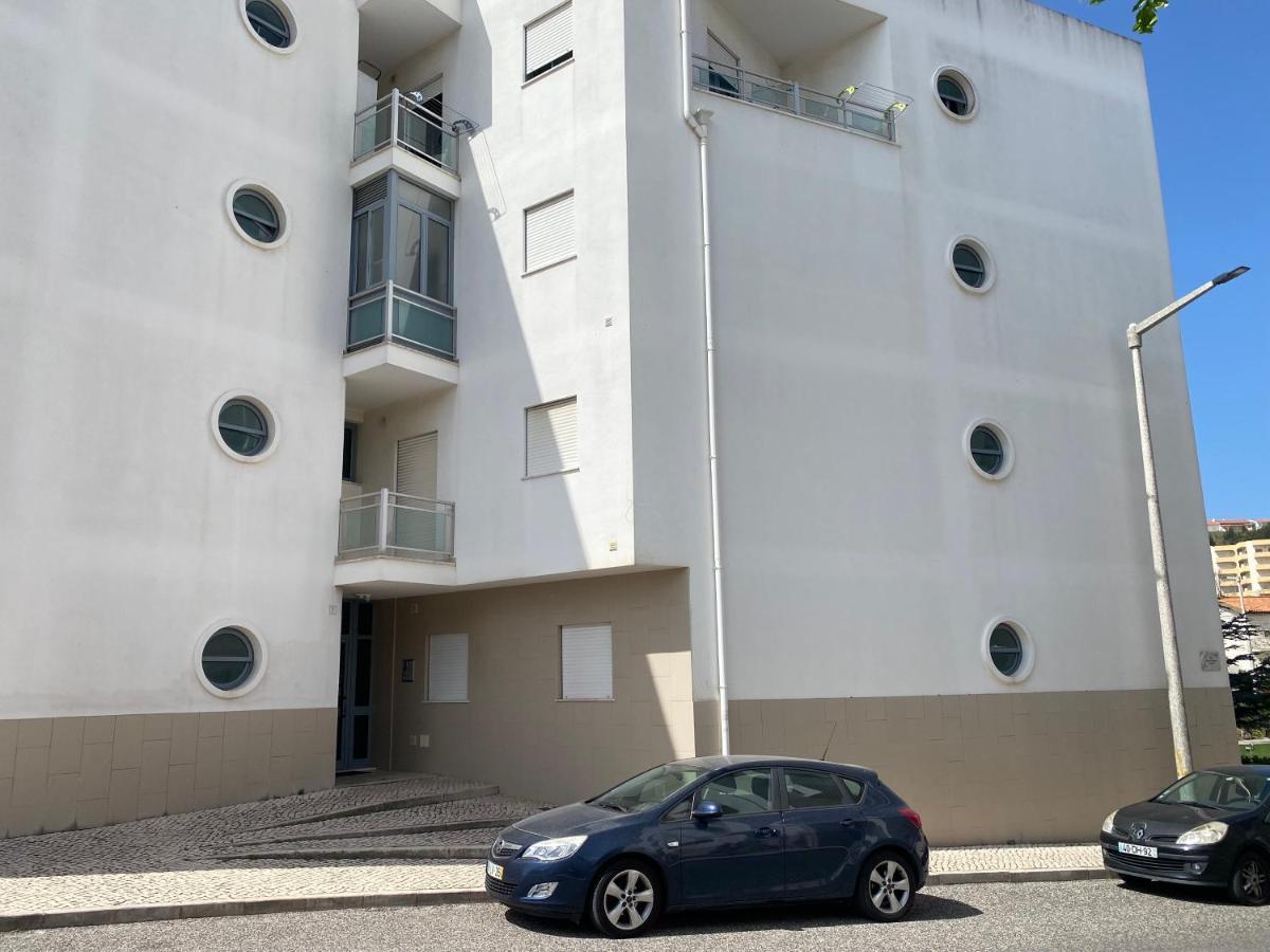 Superbe Appartement Proche De La Plage نازاريه المظهر الخارجي الصورة