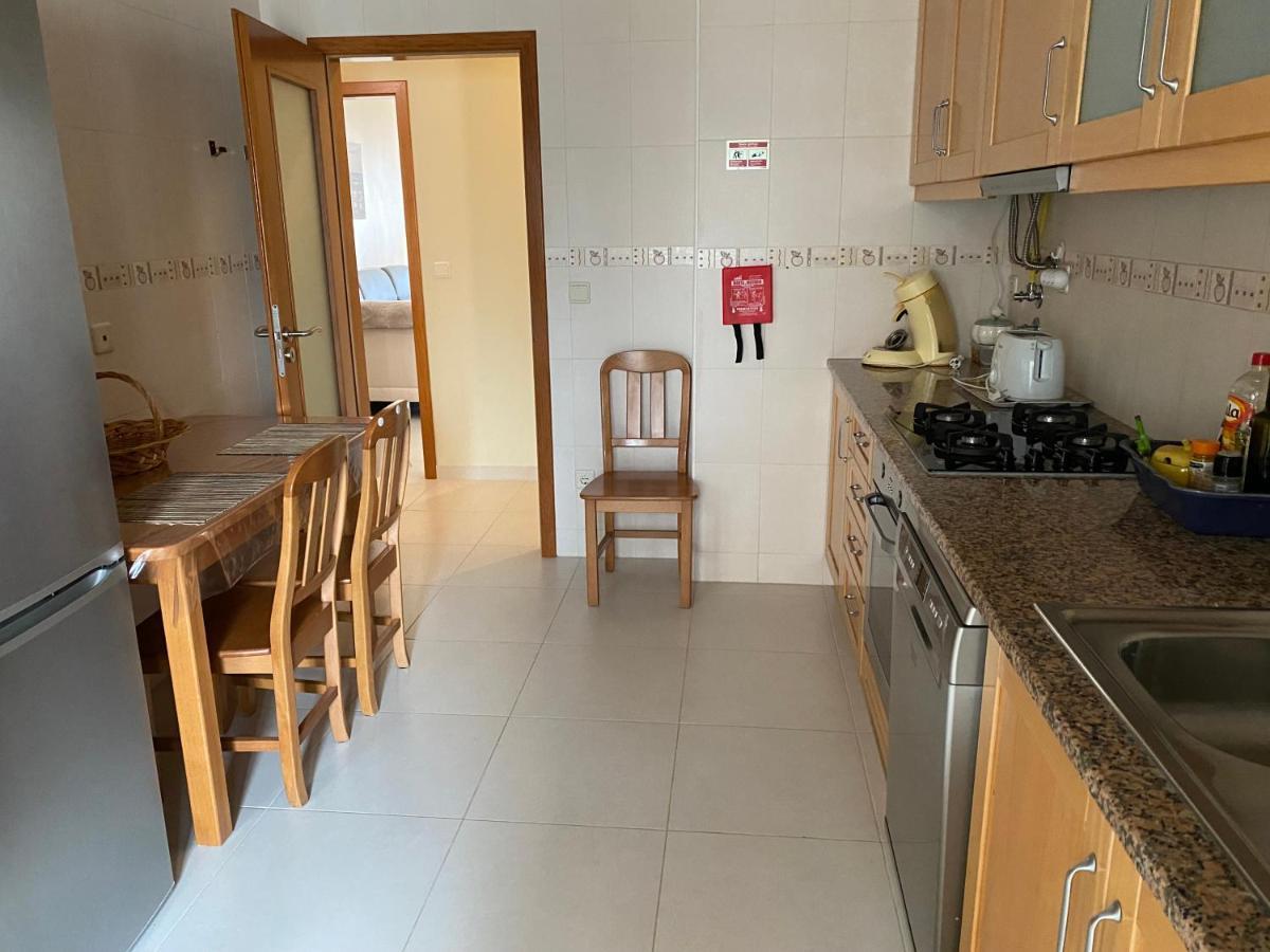 Superbe Appartement Proche De La Plage نازاريه المظهر الخارجي الصورة